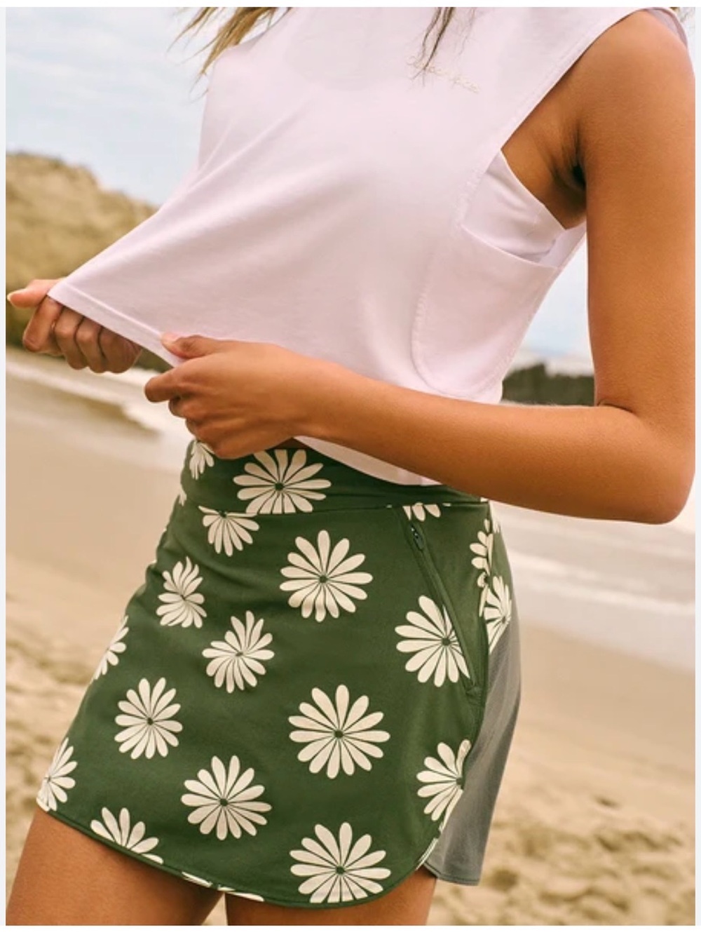 Outdoor Voices The Exercise 3" Skort in Evergreen